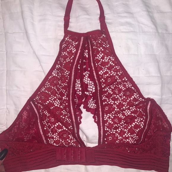 Sexy Red Bralette - Picture 2 of 2